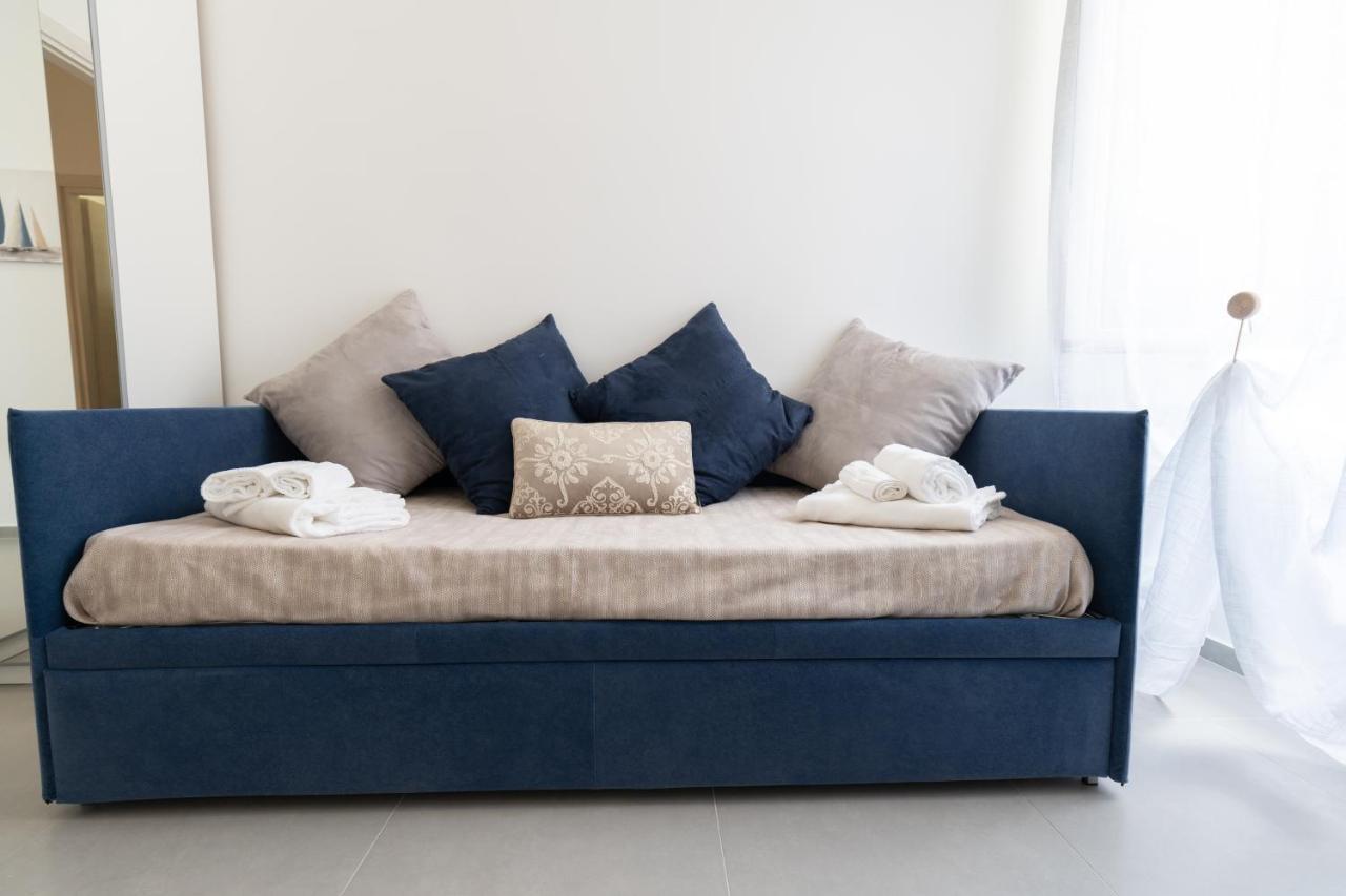 Lighthouse Apartment Таормина Екстериор снимка