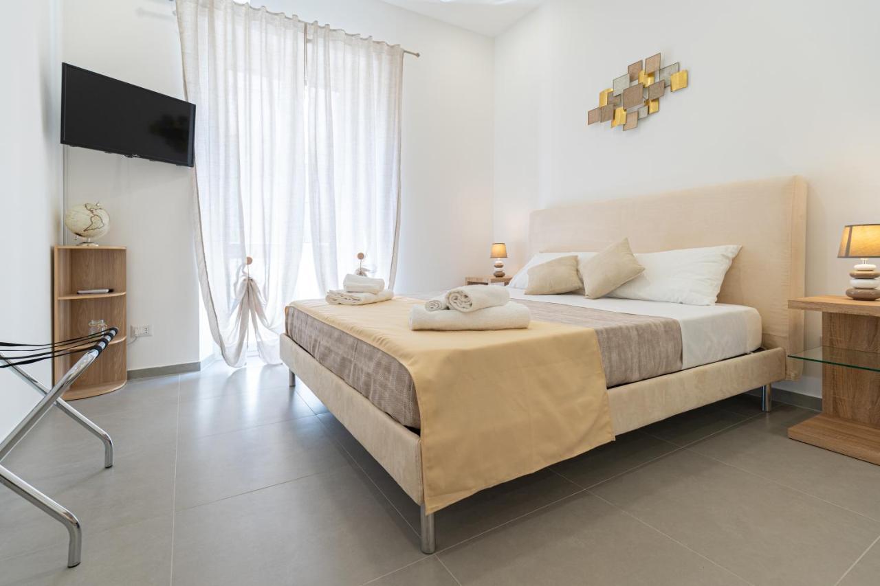 Lighthouse Apartment Таормина Екстериор снимка