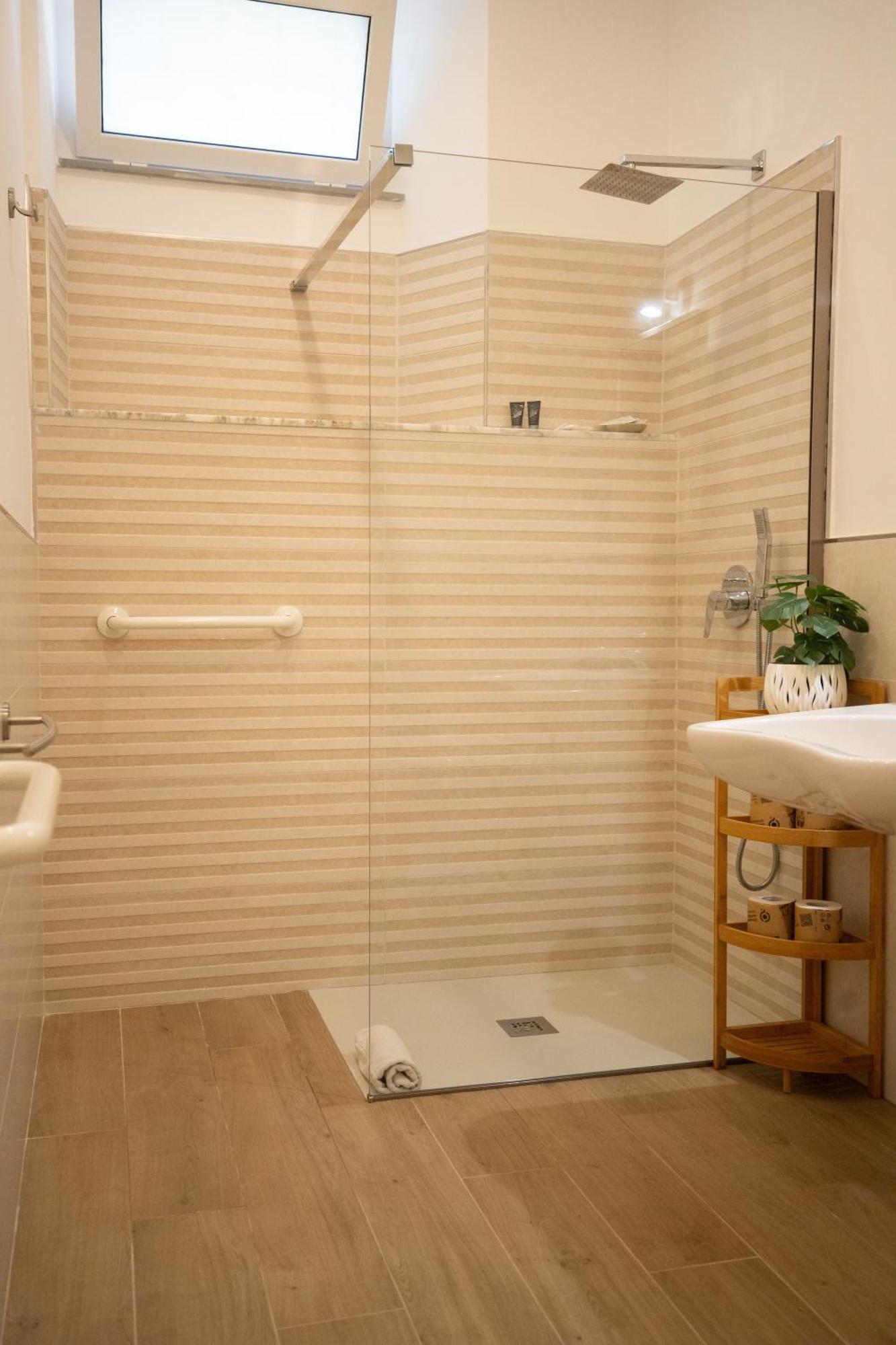 Lighthouse Apartment Таормина Екстериор снимка